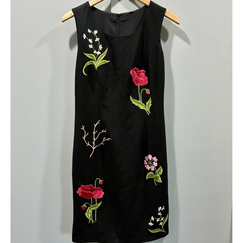 Black Floral Embroidered Shift Dress Sleeveless Scoop Neck Botanical Midi Mod L